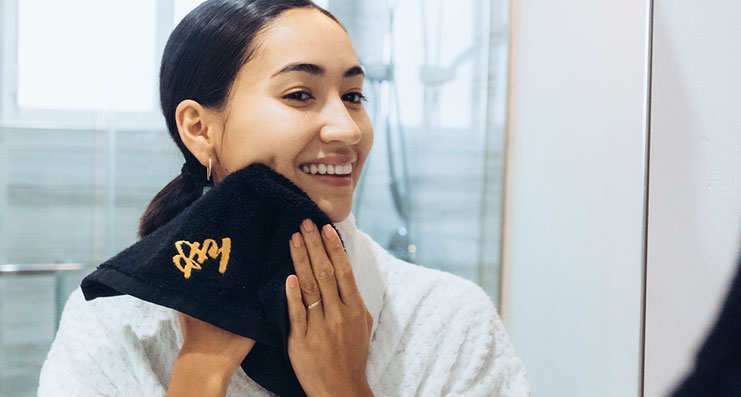 Should A Washcloth Be Part Of Your Skincare Routine?